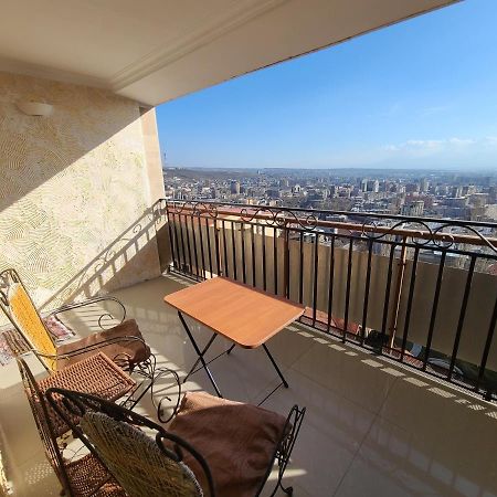 Flat With Balcony On Cascade Apartment เยเรวาน ภายนอก รูปภาพ